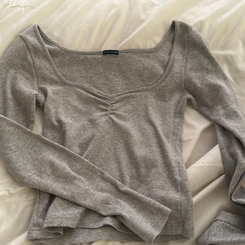 Brandy Melville long sleeve